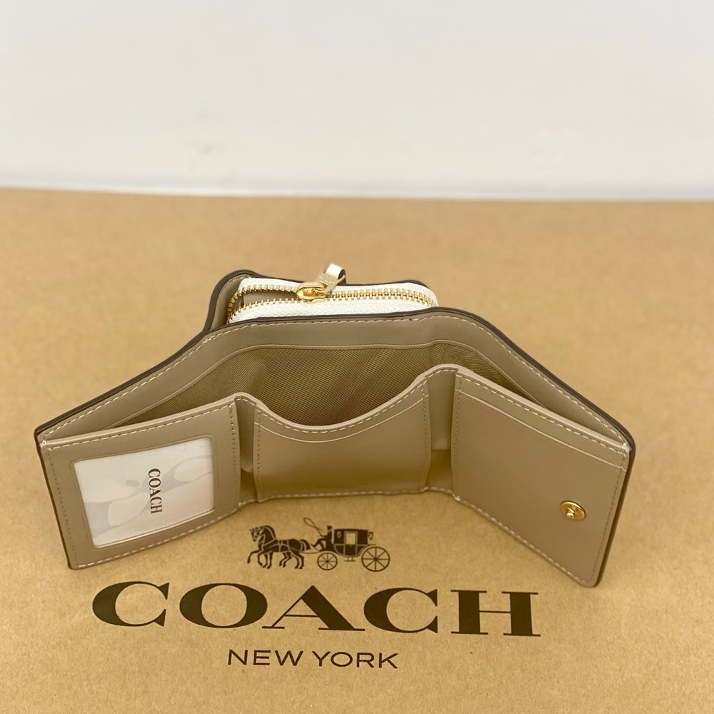 Coach White Floral Small Trifold Wallet - Picture 7 of 10